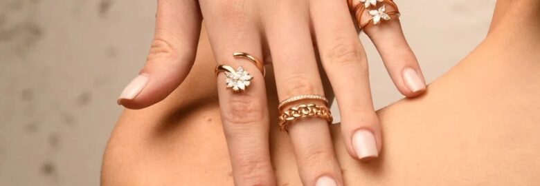Lavalliere Jewellery